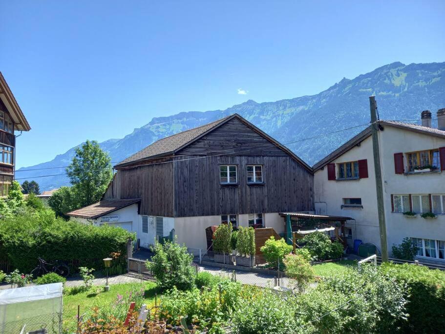 New.. Matten Central Family Suite, Sleeps 4 Matten bei Interlaken Kültér fotó